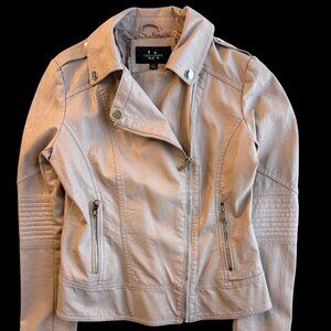 LA Coalition Women's Moto Vegan Leather Jacket XSmall XS Fits like Small Blush